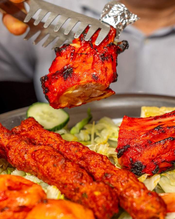 Poulet tandoori, Étampes