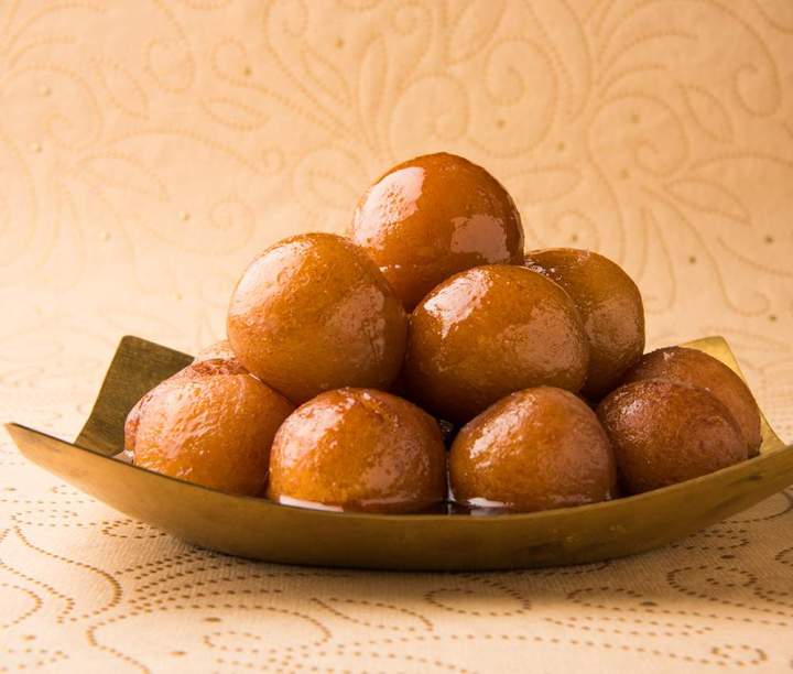 Gulab jamun, Étampes